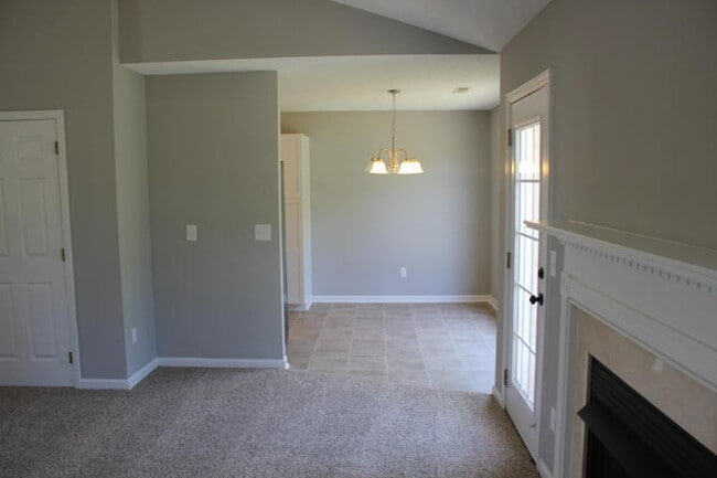 Building Photo - 134 Ashdown Dr