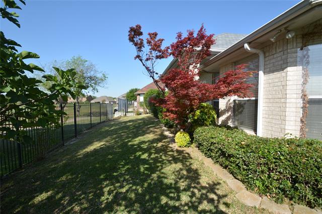 Building Photo - 10709 Whitestone Ranch Rd
