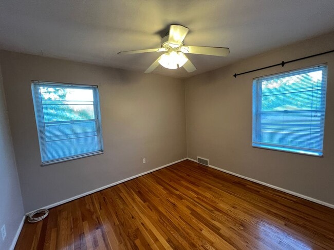 Building Photo - 1102-1104 Ralph