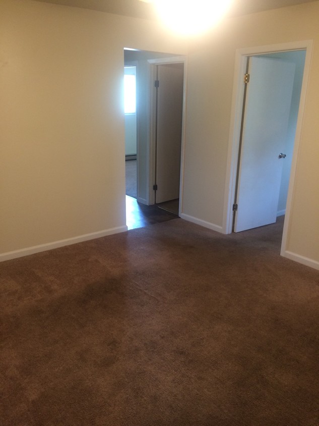 Foto principal - 205 W Illinois Ave