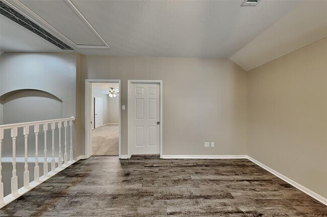 Building Photo - 2015 Mossy Trail Dr