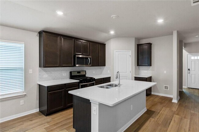 Building Photo - 1540 Homestead Farms Dr