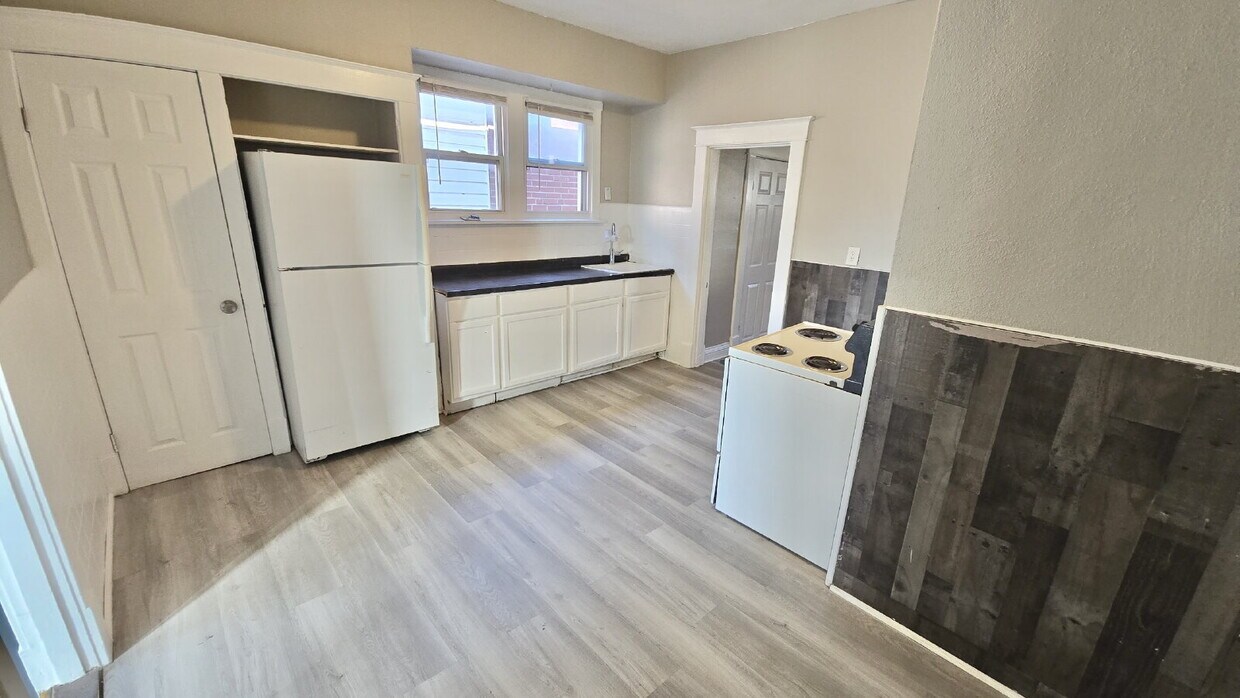 Foto principal - 5914 Lalite Ave