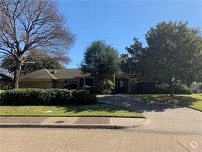 Building Photo - 7610 Mullrany Dr
