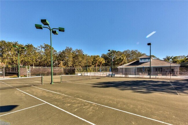 Foto del edificio - 3715 Fieldstone Blvd