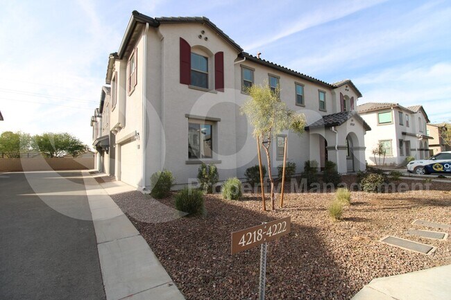 Building Photo - 4218 S 58th Ln