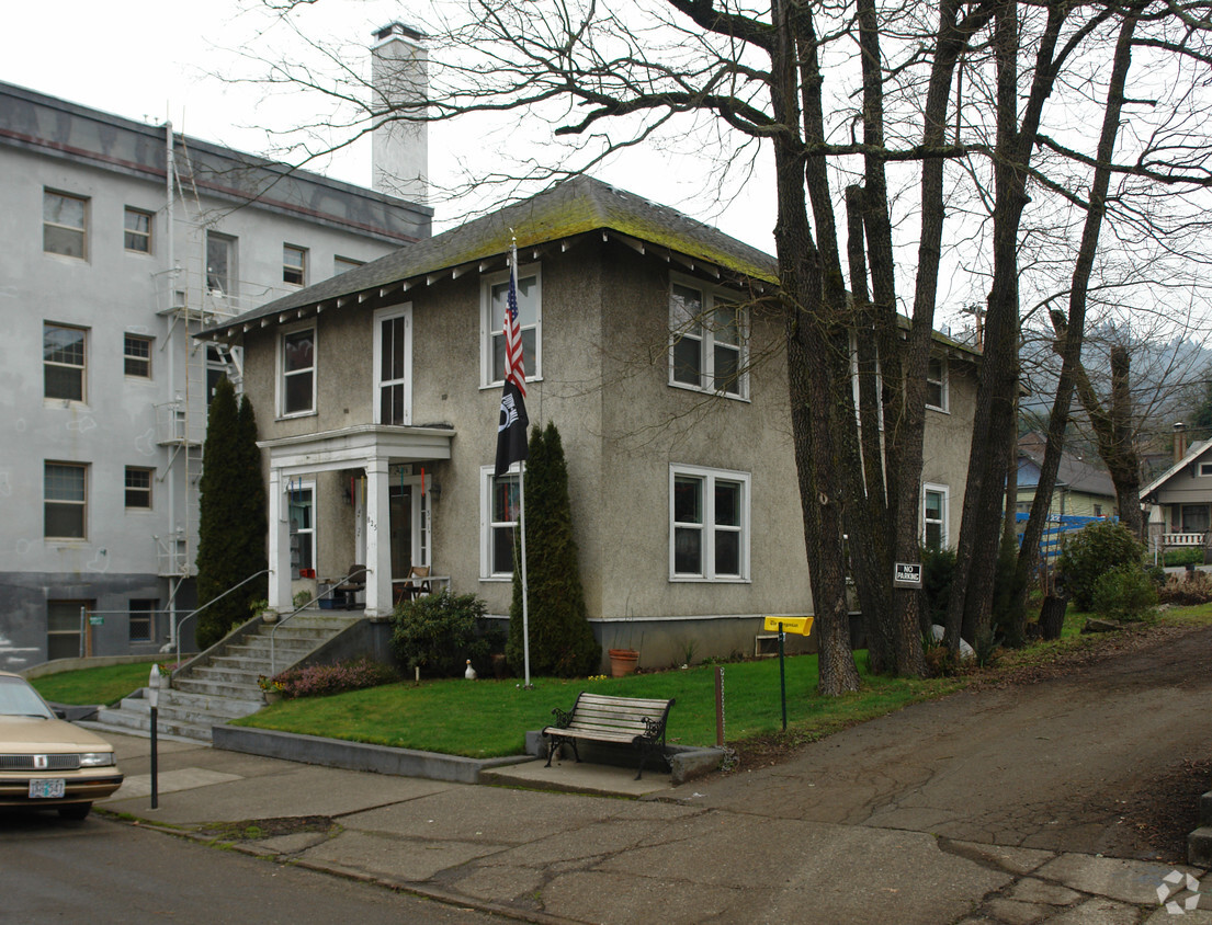 Primary Photo - Howell Apartments