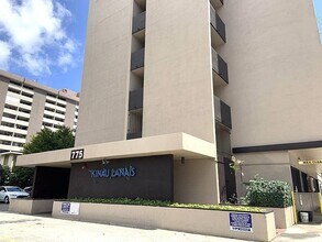 Building Photo - 775 Kinalau Pl