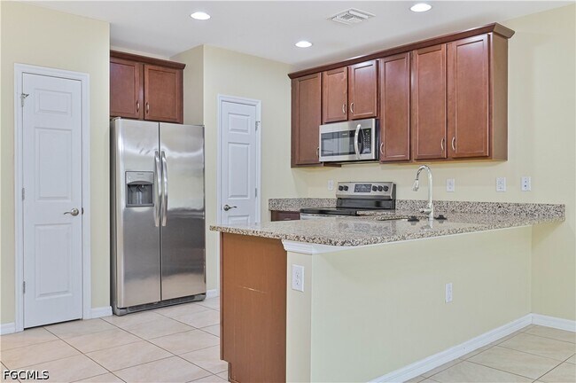Building Photo - 3739 Crofton Court