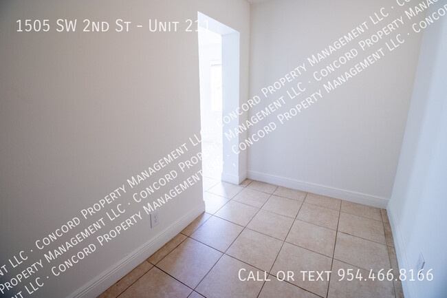 Foto del edificio - 1505 SW 2nd St