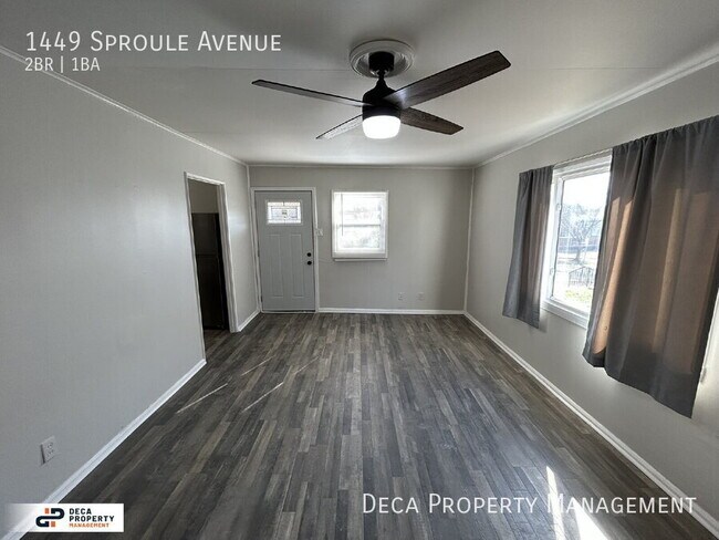 Foto del edificio - 1449 Sproule Ave