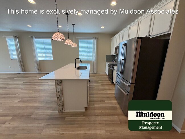 Foto del edificio - Beautiful modern rancher with everything on one level!