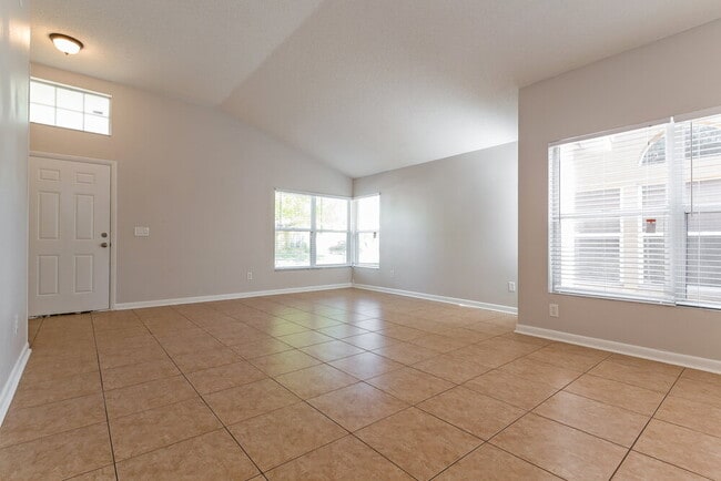 Building Photo - 1096 Manigan Ave
