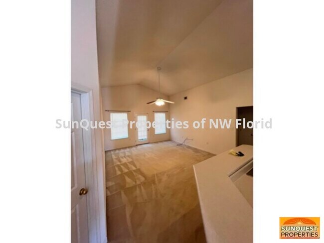 Foto del edificio - 711 Marsh Harbor Dr