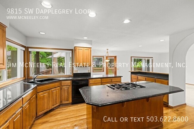 Building Photo - 9815 SW Dapplegrey Loop