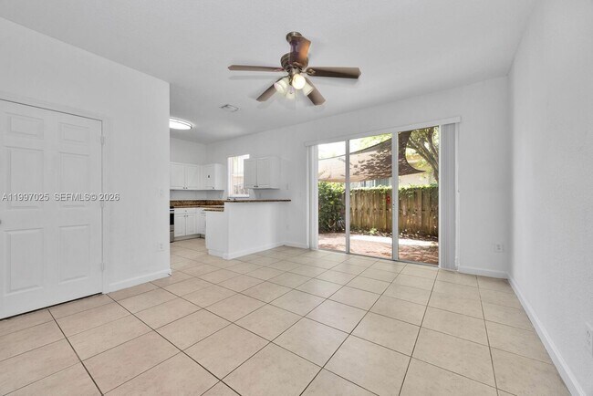 Foto del edificio - 12864 SW 133rd Terrace