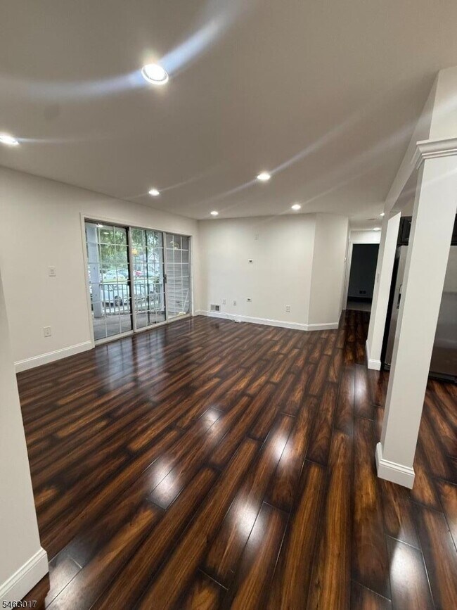 Building Photo - 3413 Winder Dr