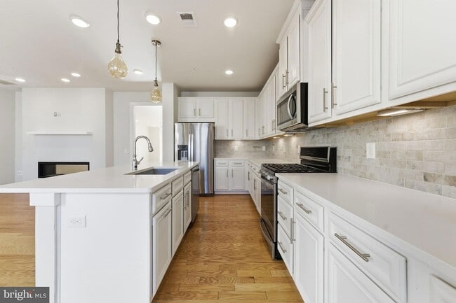 Photo - 13331 Launders St Townhome