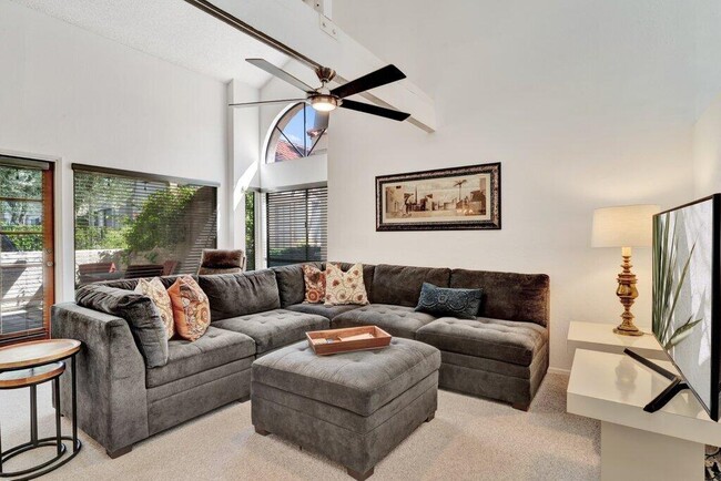 Foto del edificio - 45394 Lupine Ln