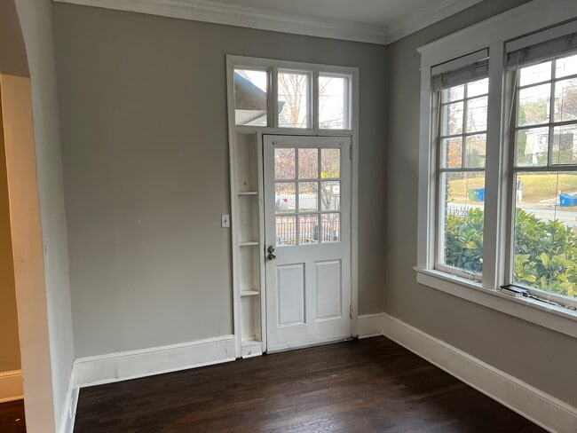 Foto del edificio - 1170 Monroe Dr NE