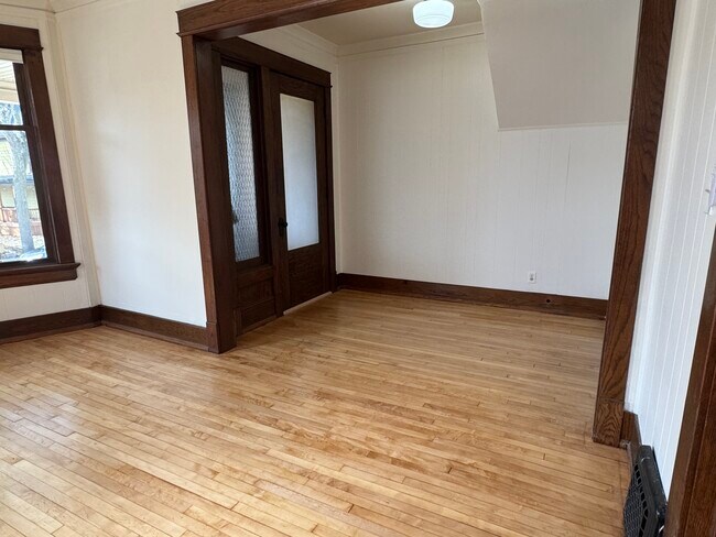 Foto del edificio - 2992 S Wentworth Ave