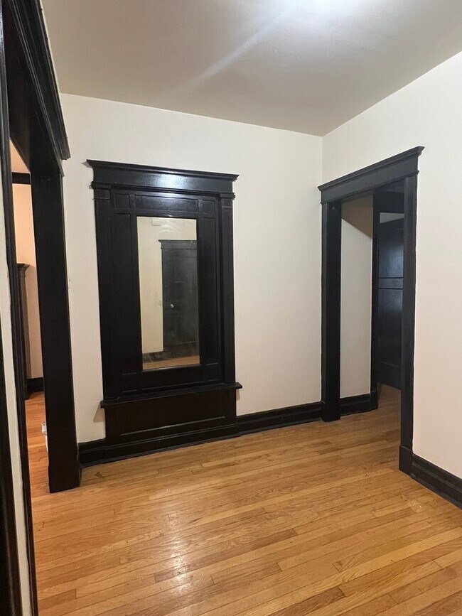 Foto del edificio - 6112 S St Lawrence Ave