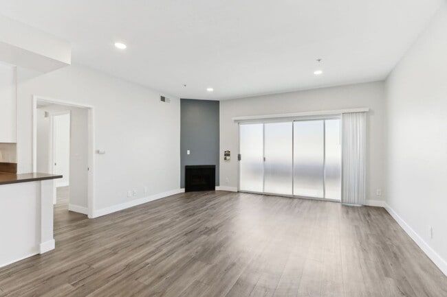 Foto del interior - 7057 Lanewood Ave