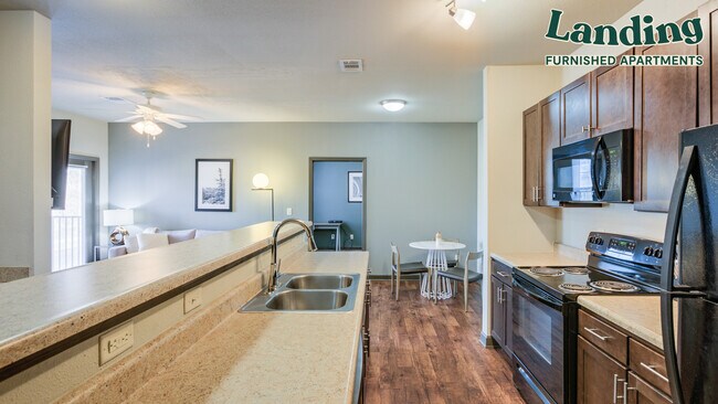 Building Photo - 4002 Raynor Pkwy
