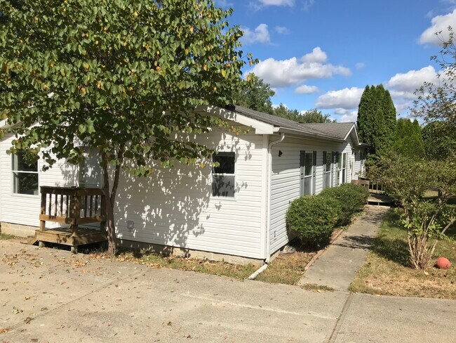 Building Photo - 4230 S Orchard Ln