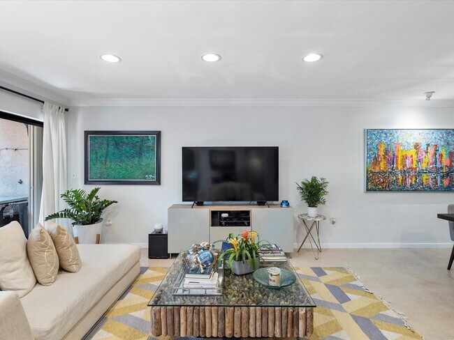 Foto del edificio - 9001 SW 94th St
