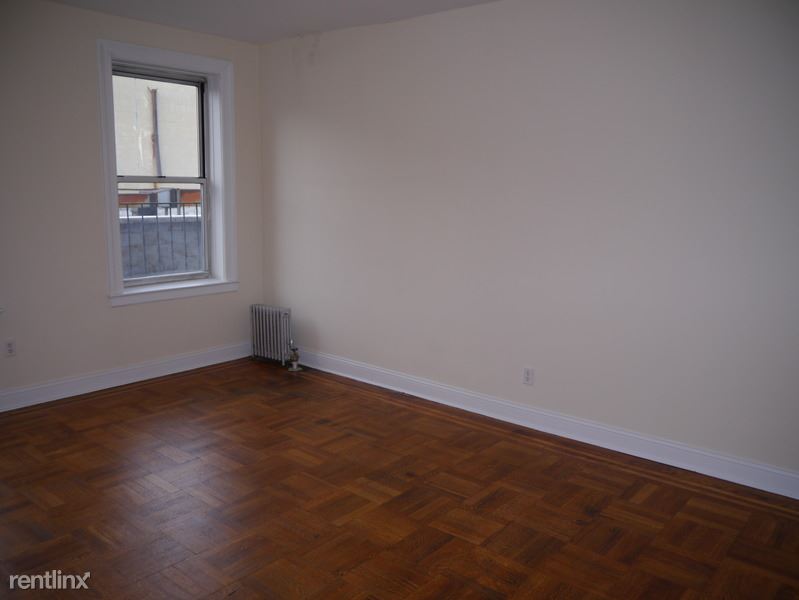Primary Photo - 140 Vermilyea Ave