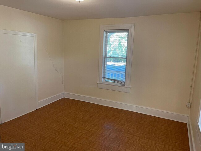 Foto del edificio - 9504 Fairview Ave