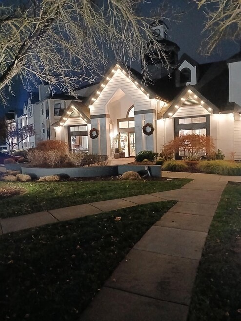 Building Photo - Huntington