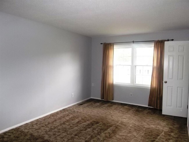 Foto del edificio - 103 Cherrywood Ct