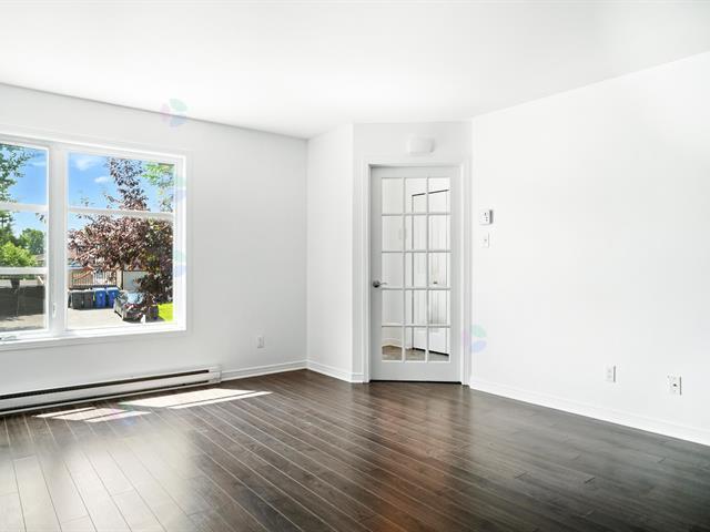 Building Photo - 142 Rue Lucien-Gendron