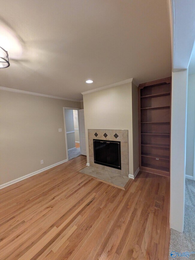 Building Photo - 7110 Criner Rd SE
