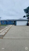 Building Photo - 12775 Benson Ave