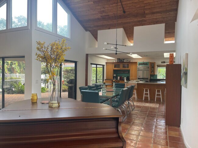 Foto del edificio - 13772 Sand Crane Dr