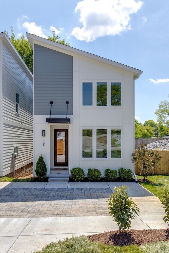 Primary Photo - 3 Bedroom, 2.5 Bathroom House In Wedgewood!!