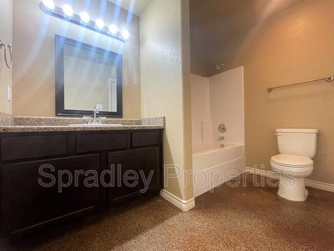 Building Photo - 1539 Kal Ct