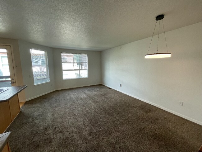 Foto del edificio - 2830 E College Ave