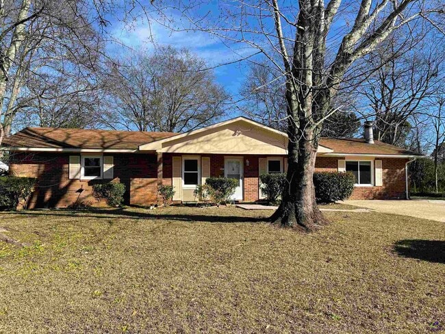 Building Photo - 110 Lockwood Dr