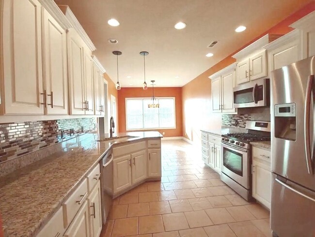 Building Photo - Spacious Duplex In Cape Girardeau