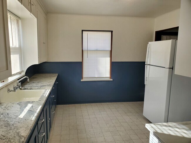 Foto del edificio - 58410 High Valley Rd