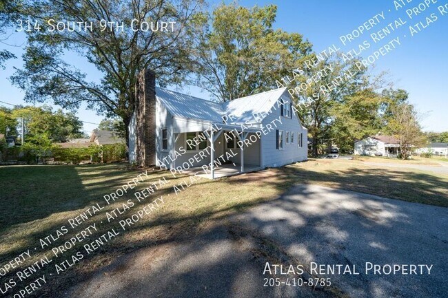 Building Photo - 314 South 9th Court Bessemer, AL 35020