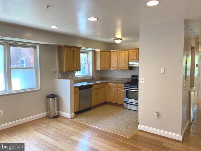 Foto del edificio - 4724 Benning Rd SE
