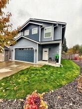 Building Photo - 2375 SE Kelby Cir