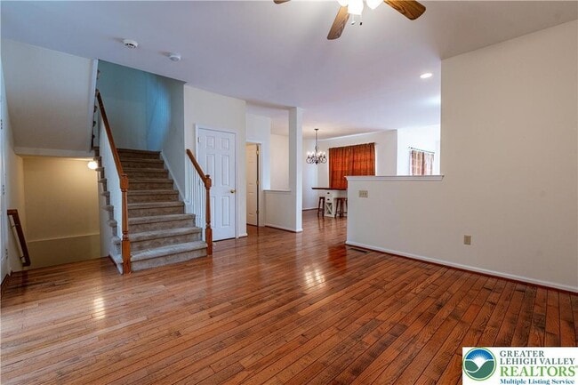 Building Photo - 5811 Fresh Meadow Dr