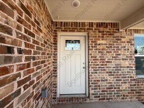 Building Photo - 2117 Bobwhite Ct