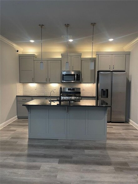Foto del edificio - 2310 SW Poppy St